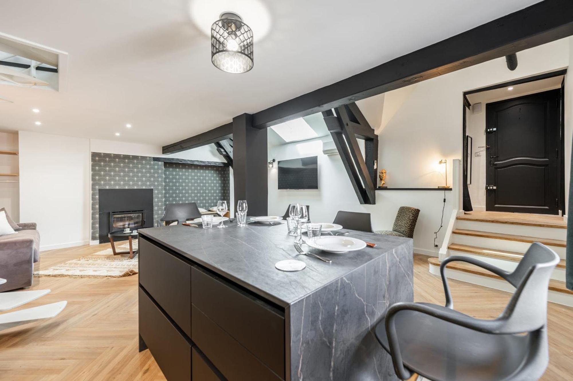 Matterhorn Apartment อานซี ภายนอก รูปภาพ