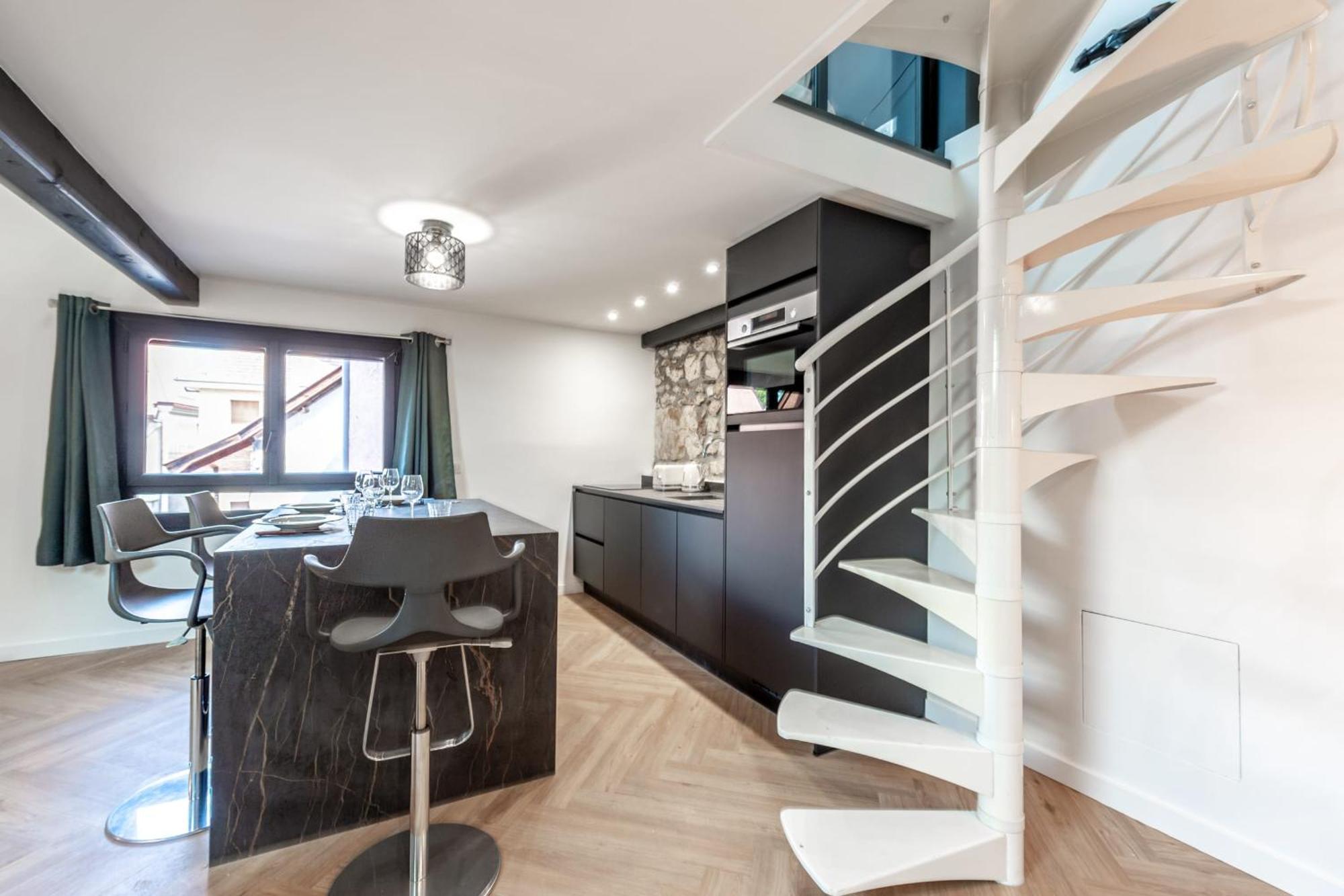 Matterhorn Apartment อานซี ภายนอก รูปภาพ