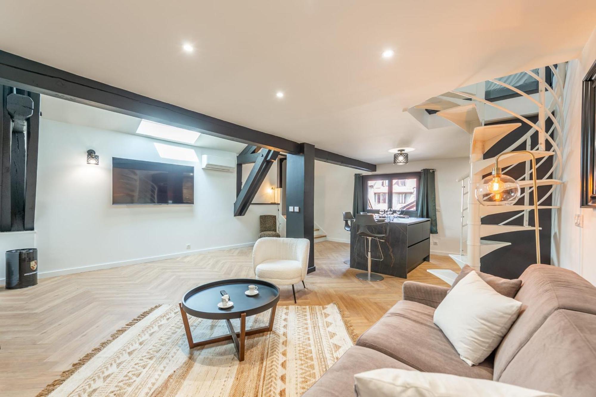 Matterhorn Apartment อานซี ภายนอก รูปภาพ