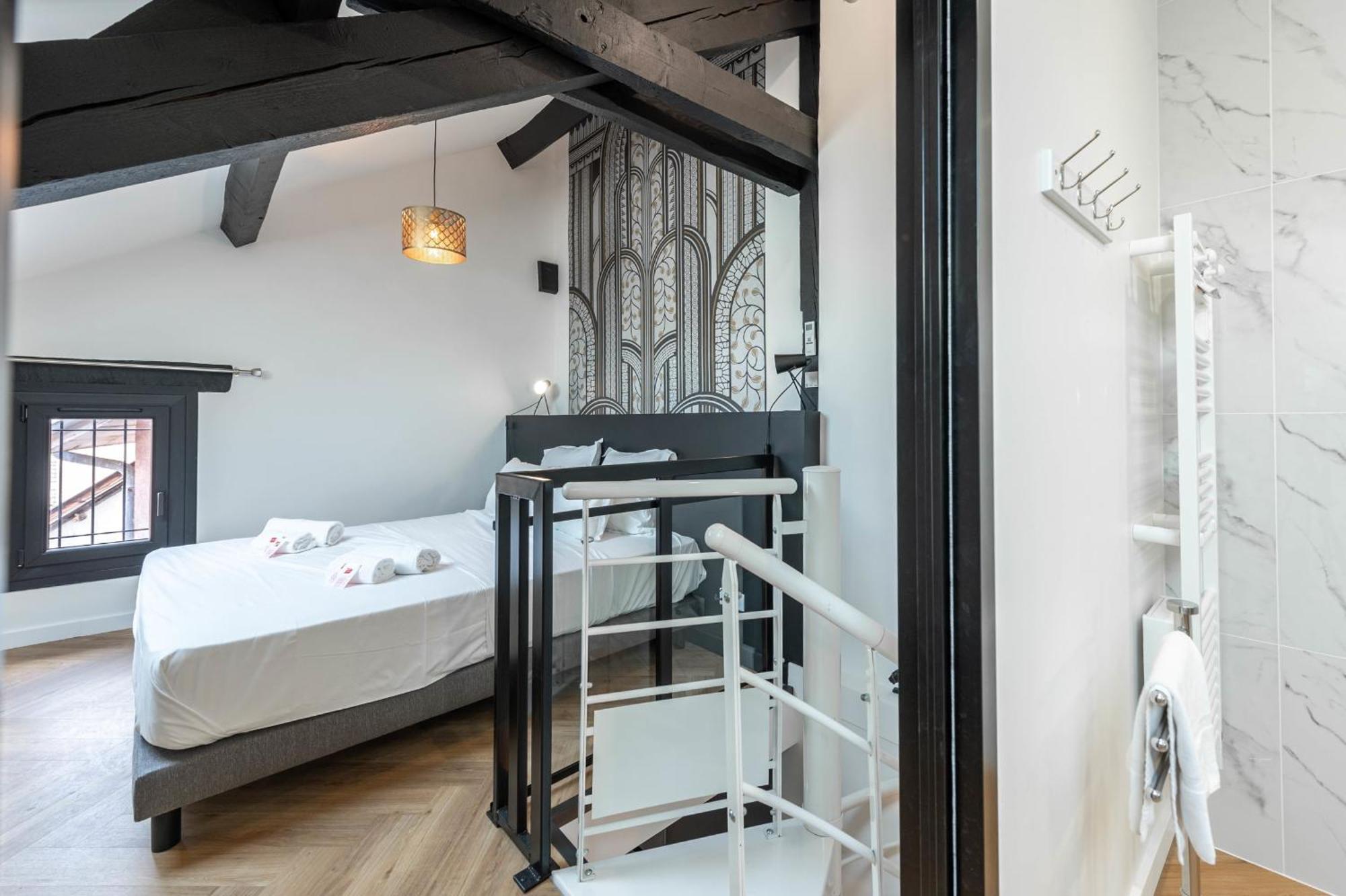 Matterhorn Apartment อานซี ภายนอก รูปภาพ