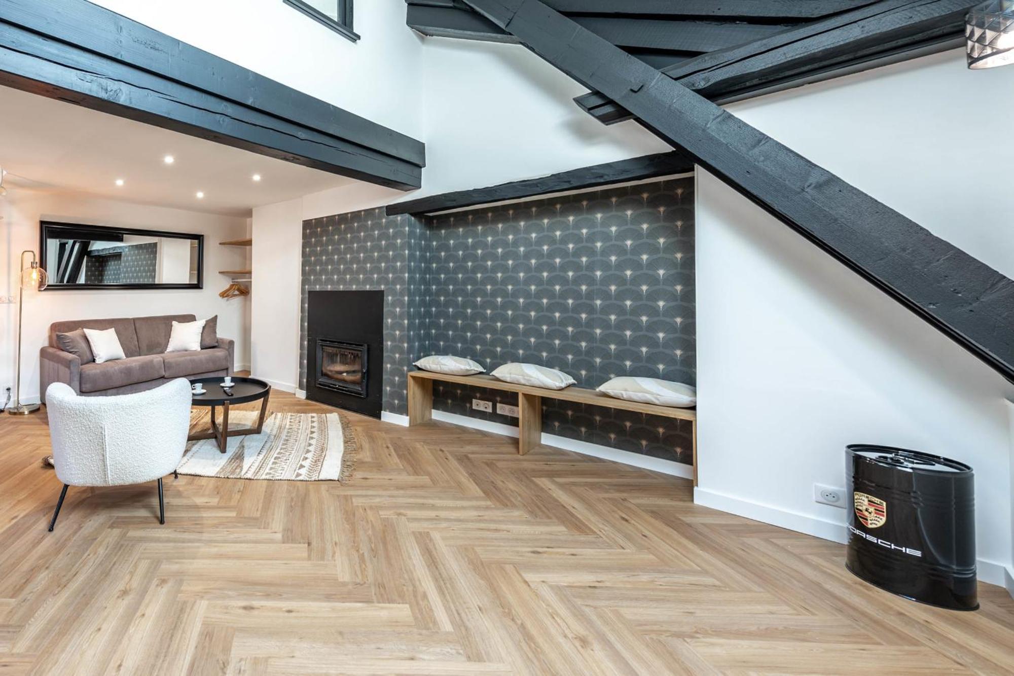 Matterhorn Apartment อานซี ภายนอก รูปภาพ